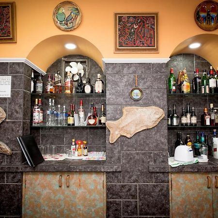Hotel Acapulco Панама Сити Екстериор снимка