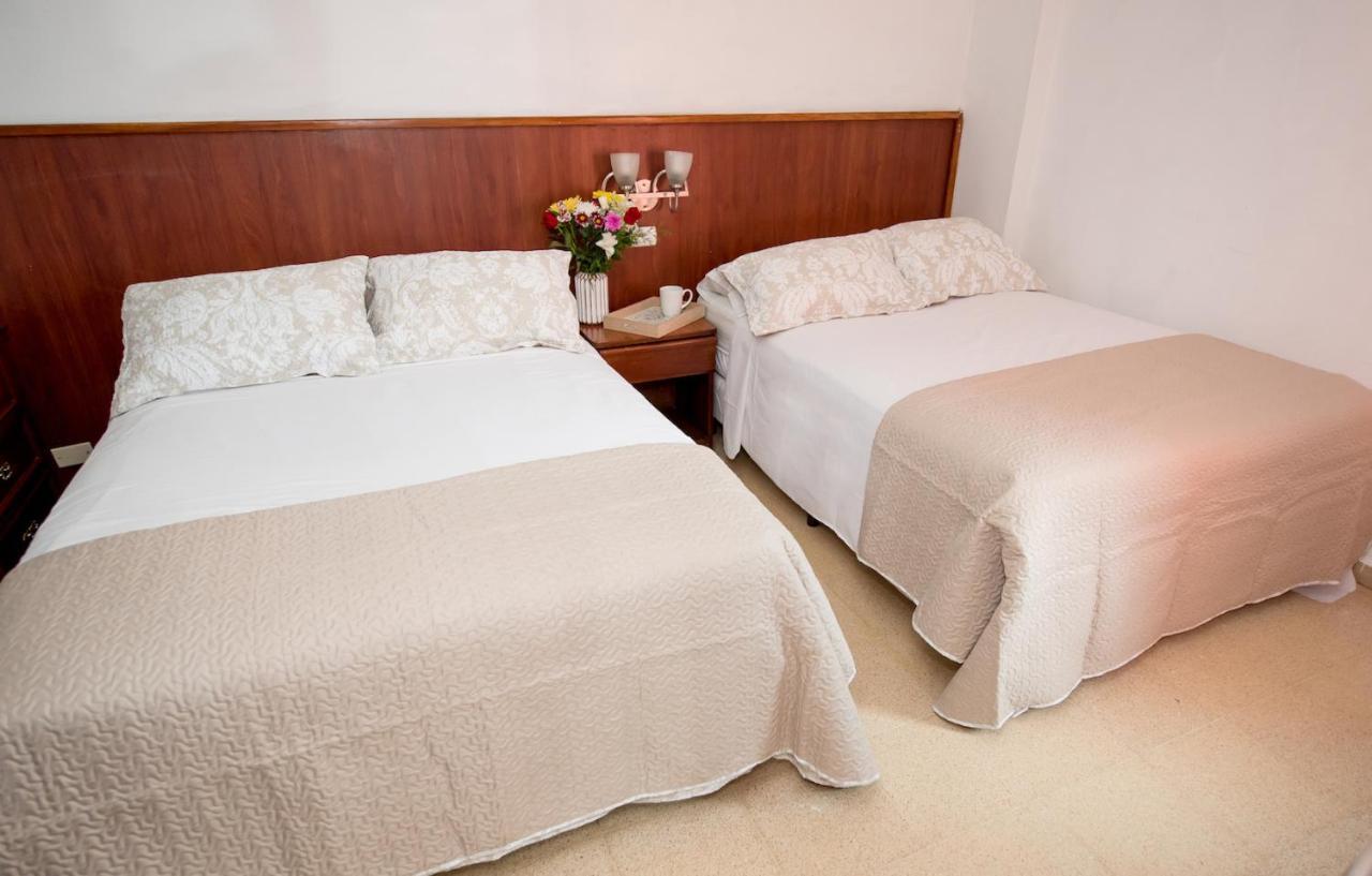 Hotel Acapulco Панама Сити Екстериор снимка